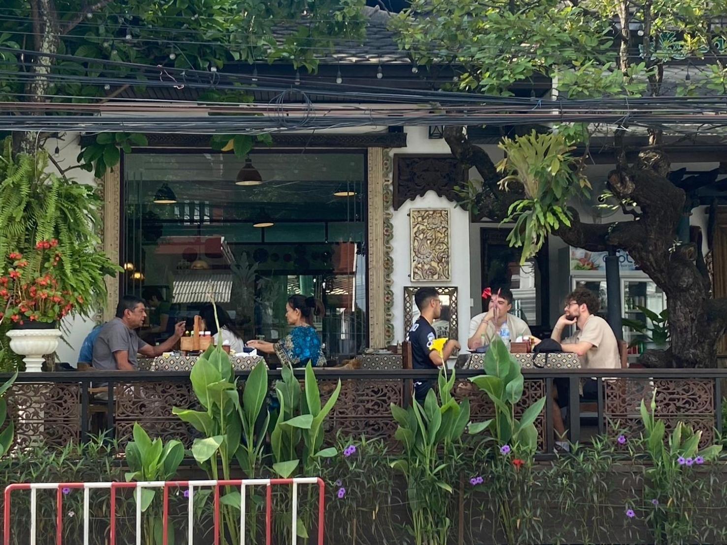 Baan Huenphen Boutique Hotel Chiang Mai Exterior photo
